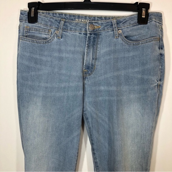 Old Navy Boyfriend Jeans Women’s Sz 8 Blue Denim Regular Fit Straight Leg EUC - Picture 4 of 9